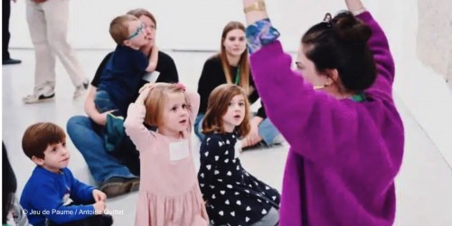 Rendez-vous en famille pour une visite du musée Jeu de Paume