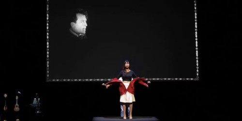 Bricolo, un spectacle qui marie le cinéma burlesque, la musique et le théâtre 